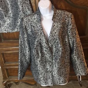 Danilo Woman 2 piece suit